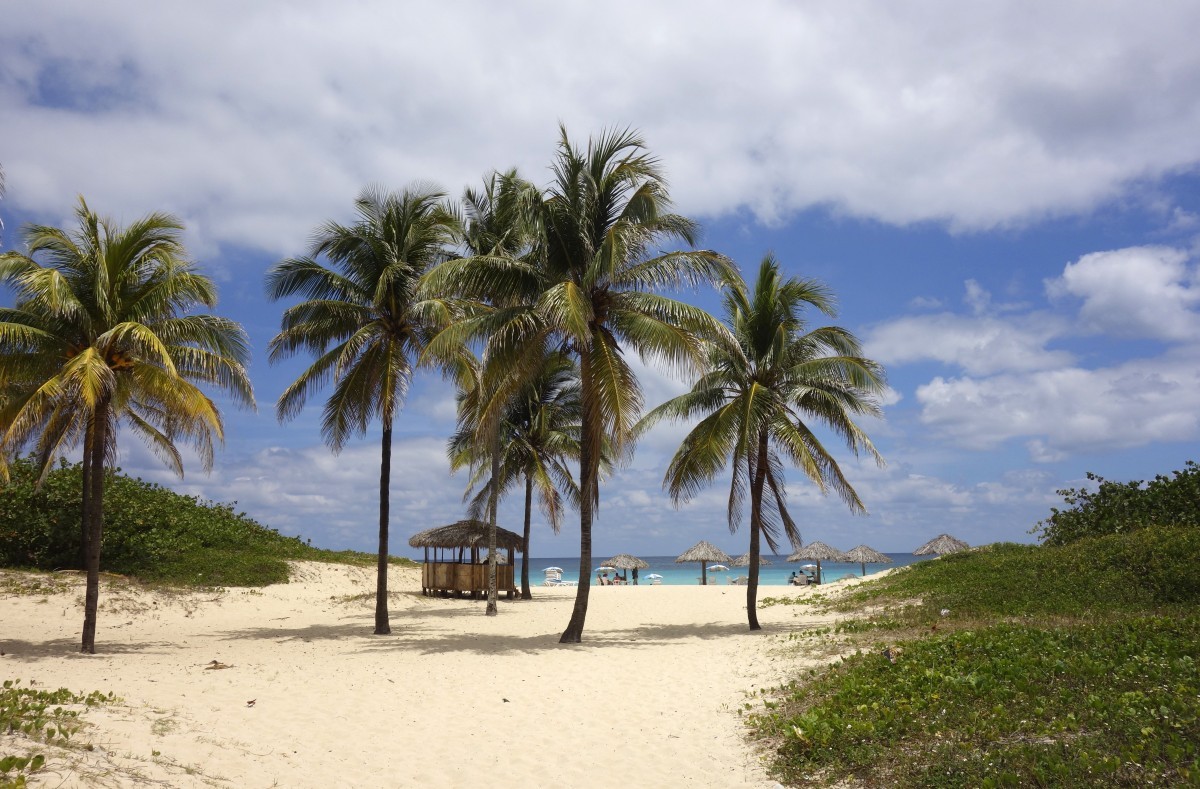 Islandbreeze / Beach in lagos